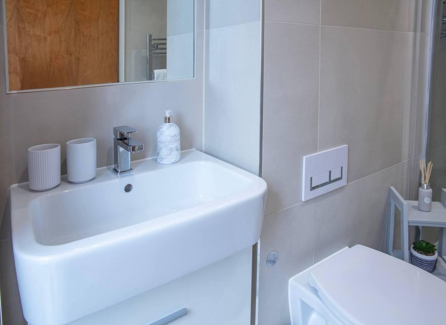 Westminster 2 Bed 2 Bath Apartment ロンドン エクステリア 写真