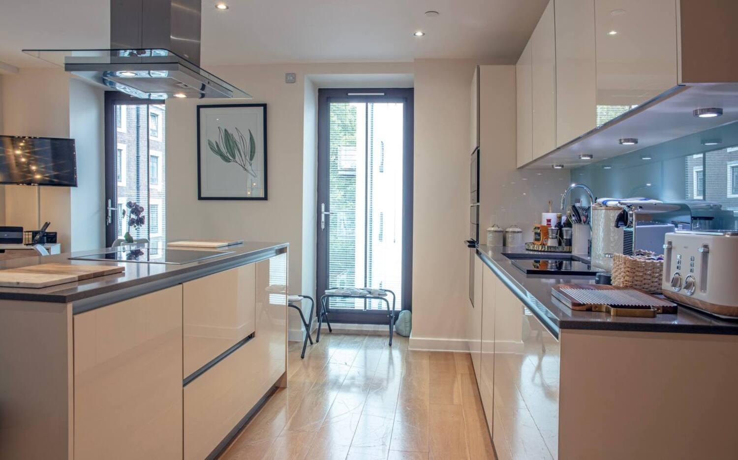 Westminster 2 Bed 2 Bath Apartment ロンドン エクステリア 写真